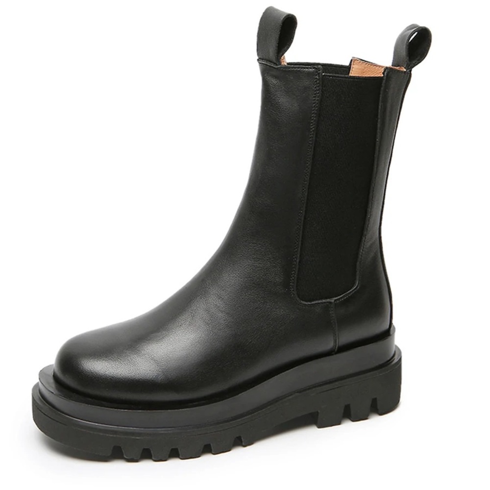 Goodnight Macaroon 'Brenda' Black Chunky Boots Lug Sole